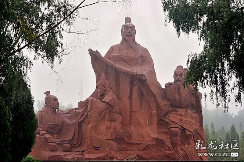 寒食节发源地,周围环境不错,介子推的雕像栩栩如生!