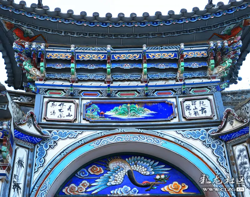 大理白族民居之一一大门