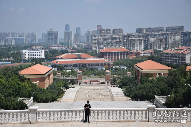 风光旖旎的云南大学呈贡校区