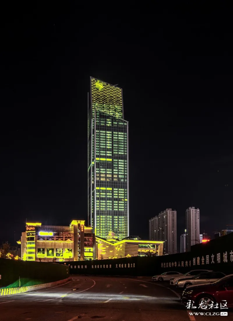《恒隆广场之夜》昆明新高度,新地标.