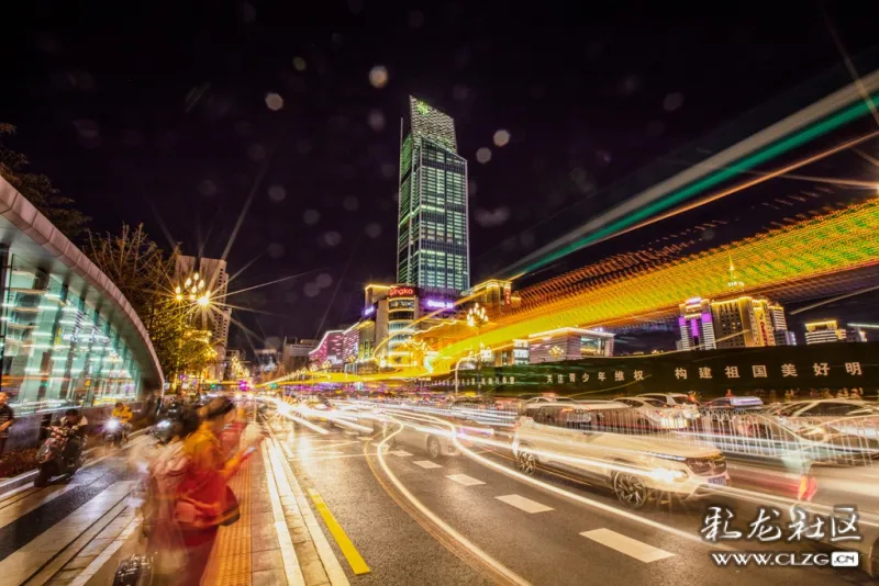 《恒隆广场之夜》昆明新高度,新地标.