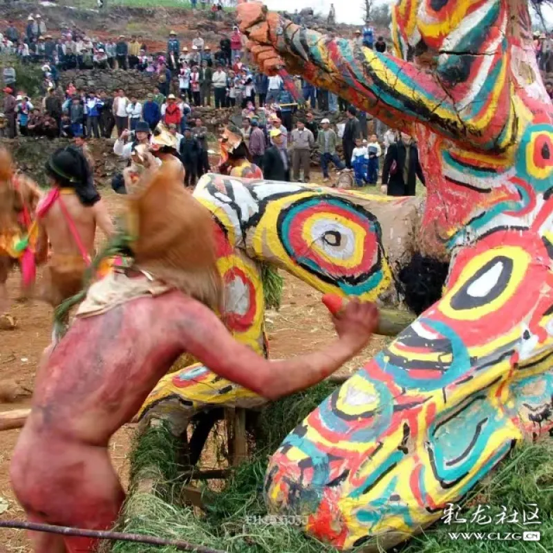 云南彝族祭火节-彩龙社区