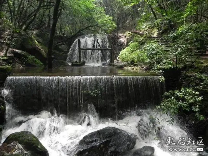 五一小长假出去野!昆明周边自驾90分钟,畅游山里的黑马景点
