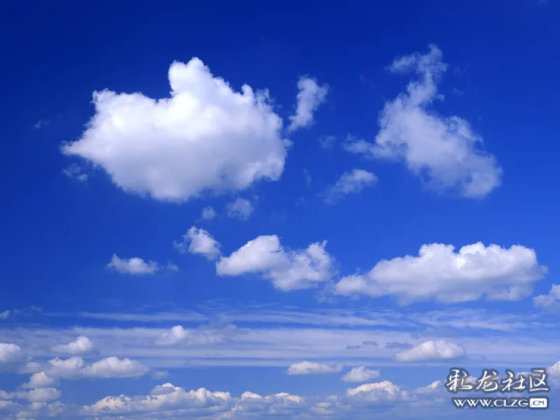 《真的好喜欢你》这是网络上的一组蓝天白云图片