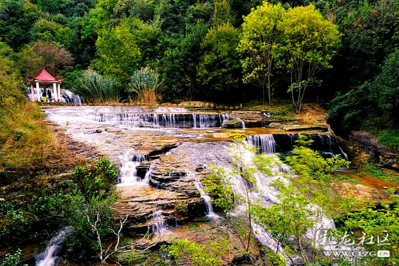 山青,水秀,峡谷,瀑布成群的寻甸石板河风景区!