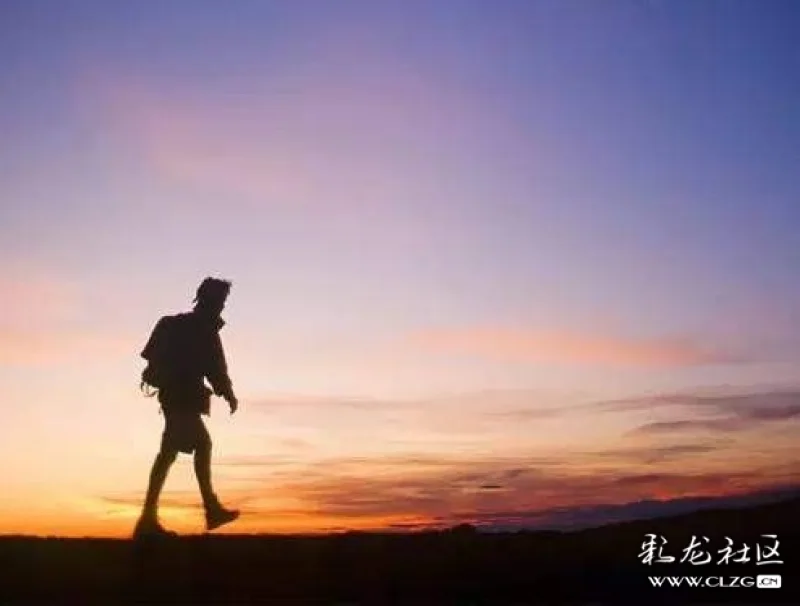 走向远方,不要去想风有多大,浪有多险;追求梦想我们总是千回百转