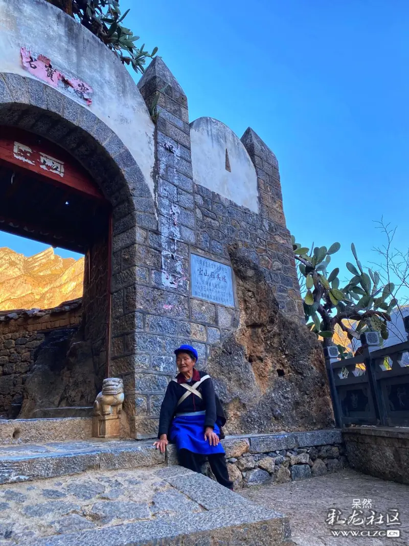 云南丽江宝山石头城始建于唐中期,元世祖忽必烈在此革囊渡过金沙江