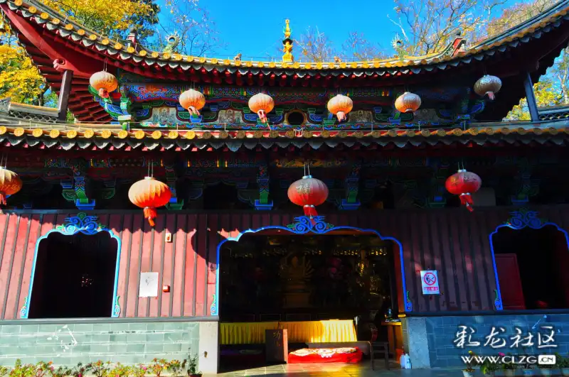 冬日暖阳走进安宁曹溪寺