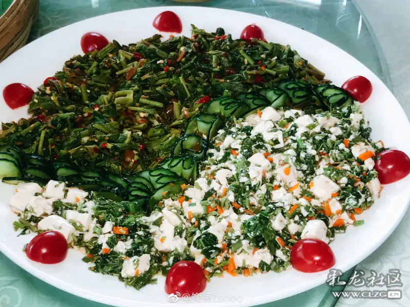 春天吃苦来的1席16野吃一席16种春季限定野花野菜根食材做的云南特色