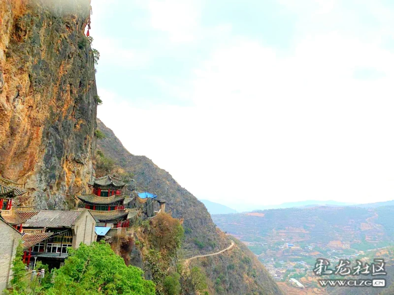 祥云天华山