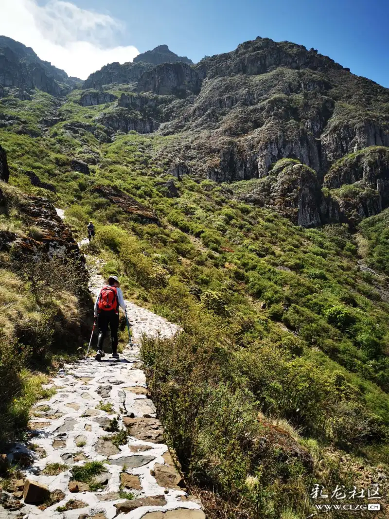 大美云南之东川大牯牛山