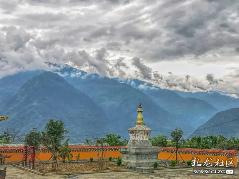 即是具有三百年历史的普化寺…普化寺位于云南省怒江州贡山县丙中洛乡