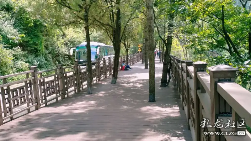 西山睡美人昆明西山景区打造人在景中游的人行栈道