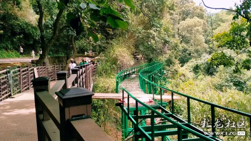 西山睡美人昆明西山景区打造人在景中游的人行栈道