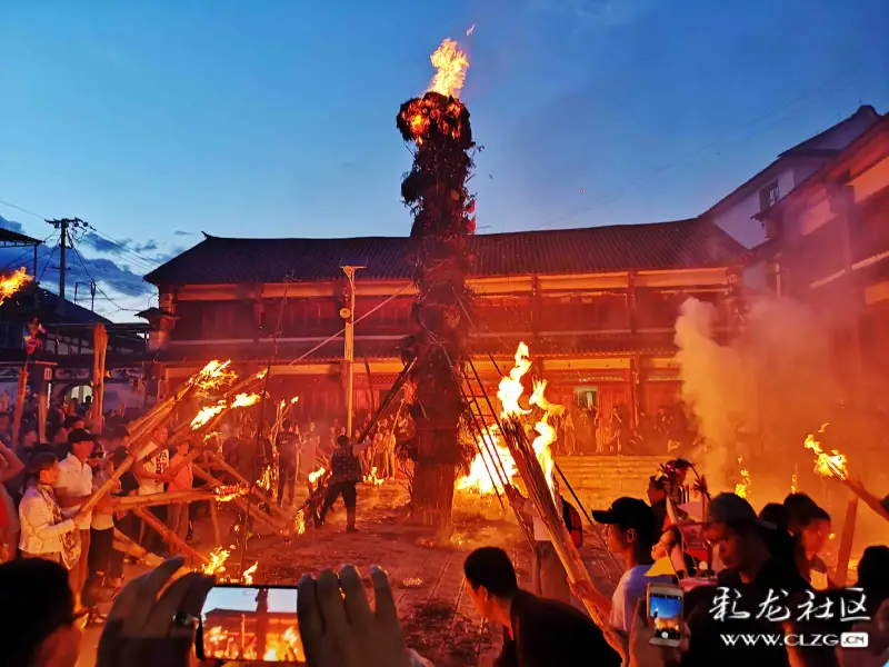 火把节是云南白族,彝族等少数民族的传统节日,有着深厚的地缘