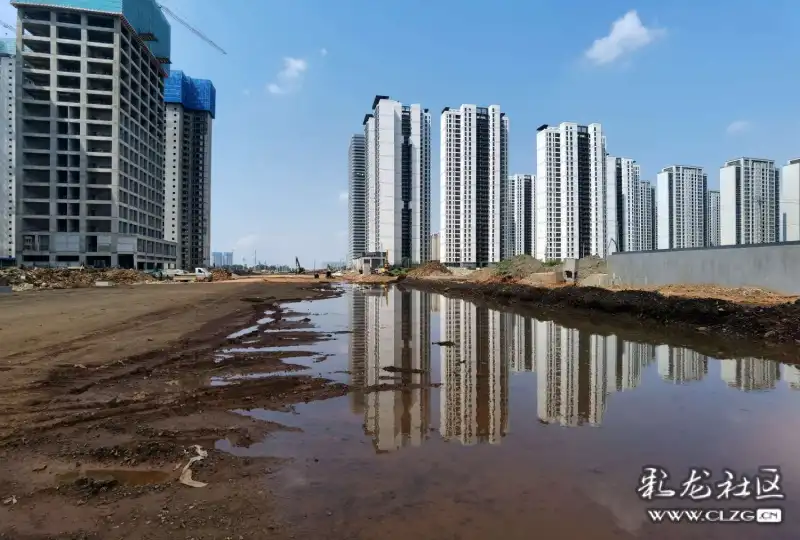 沿着飞虎大道北段在建看巫家坝之变化