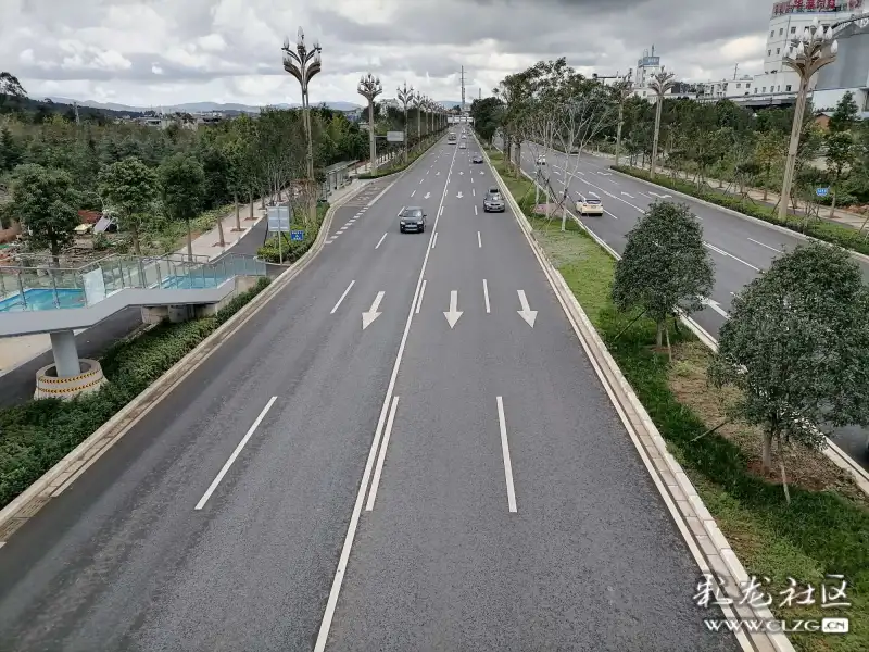 心旷神怡的石安公路安宁段