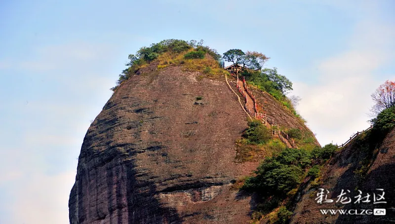 航拍湖南崀山骆驼峰九九天梯