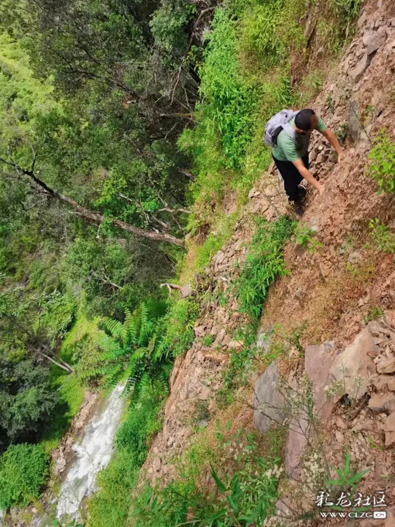 逢山开路遇水架桥