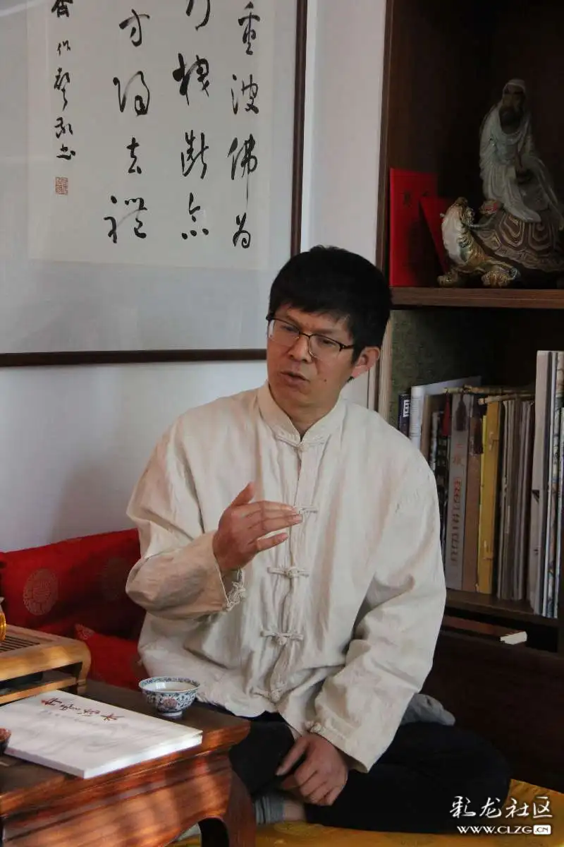 印严艺术简介:印严:法号源静,原名钟义波.当代著名书画家,学者.