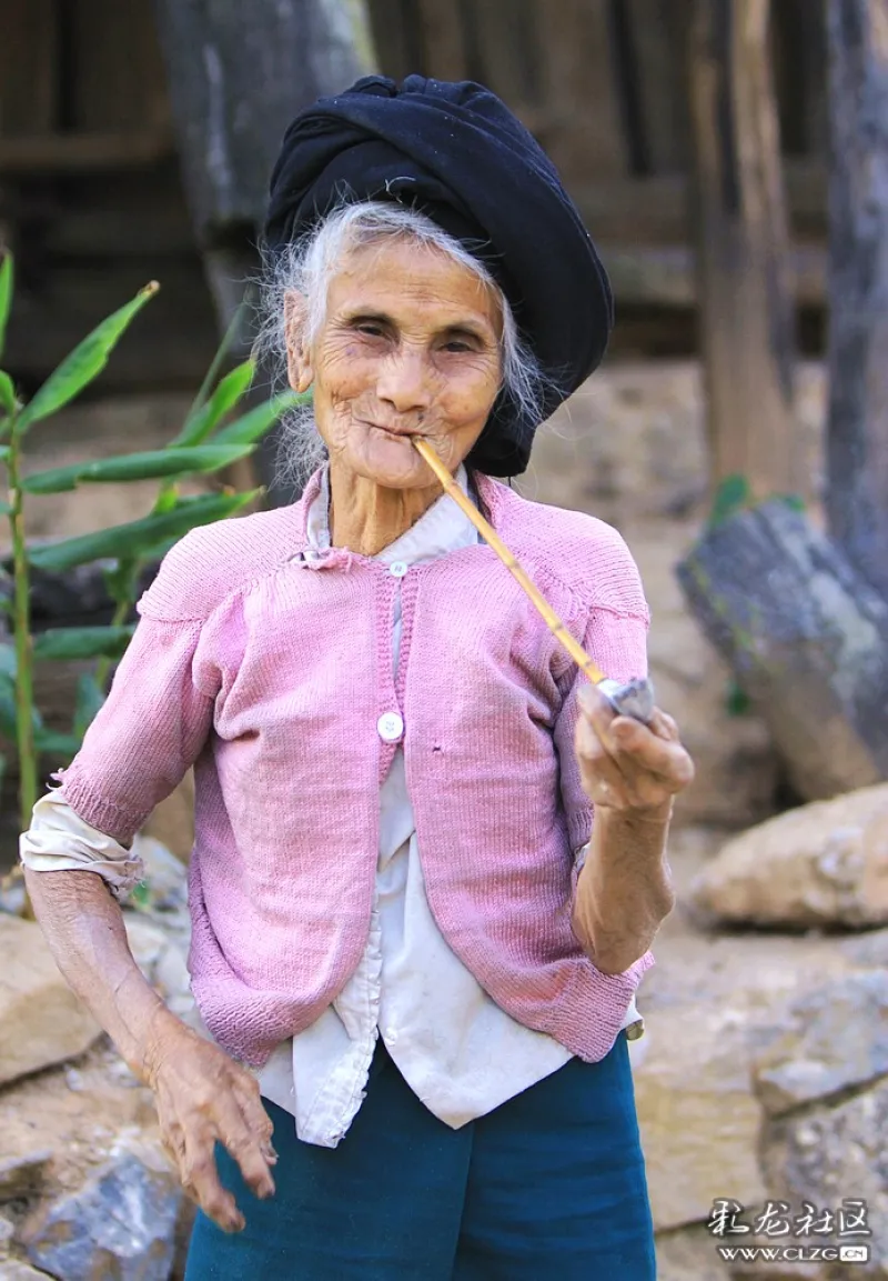 航拍景迈山下千年翁基古寨 !-彩龙社区