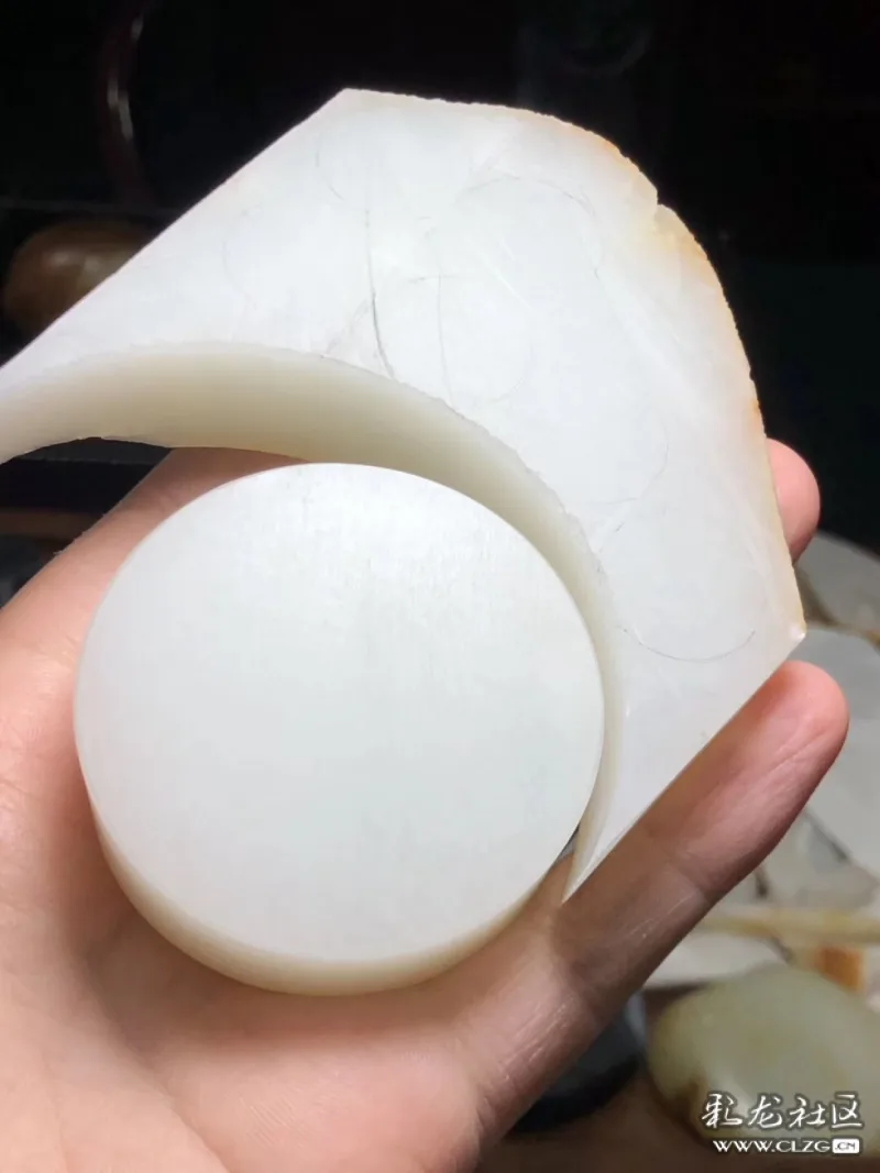 和田玉籽料切割分解图