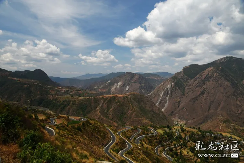 易门县绿汁镇铜运驿道凤凰花节等着你