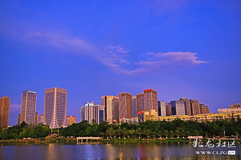 龙凤呈祥国富民强