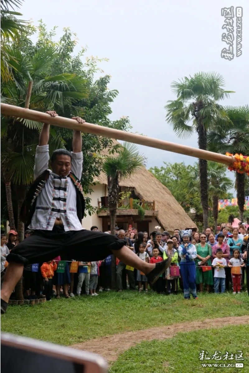 云南民族村哈尼族苦扎扎节
