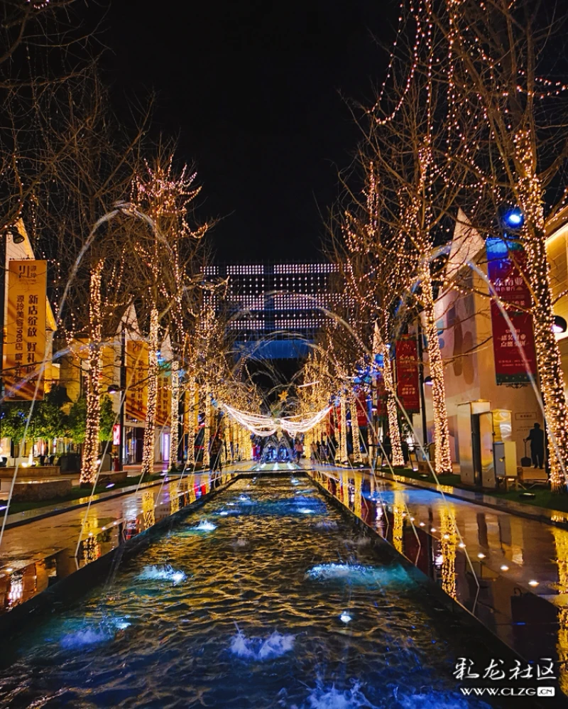 夜幕下的昆明公园1903