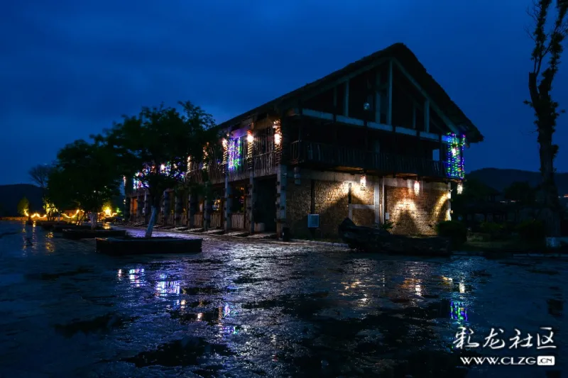 多乐村夜色不知名的古老部落栖息地