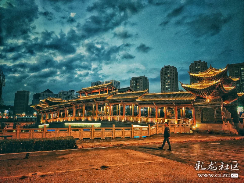 安宁永安桥夜市