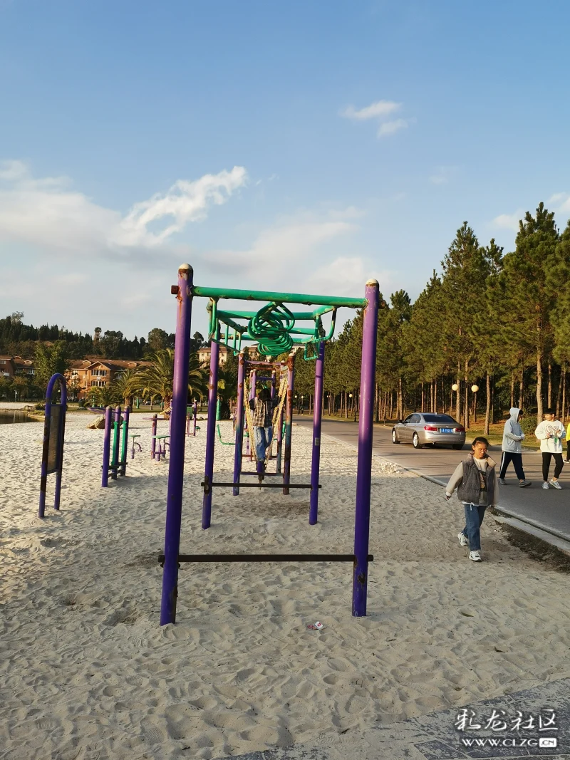 弥勒庆来学校二