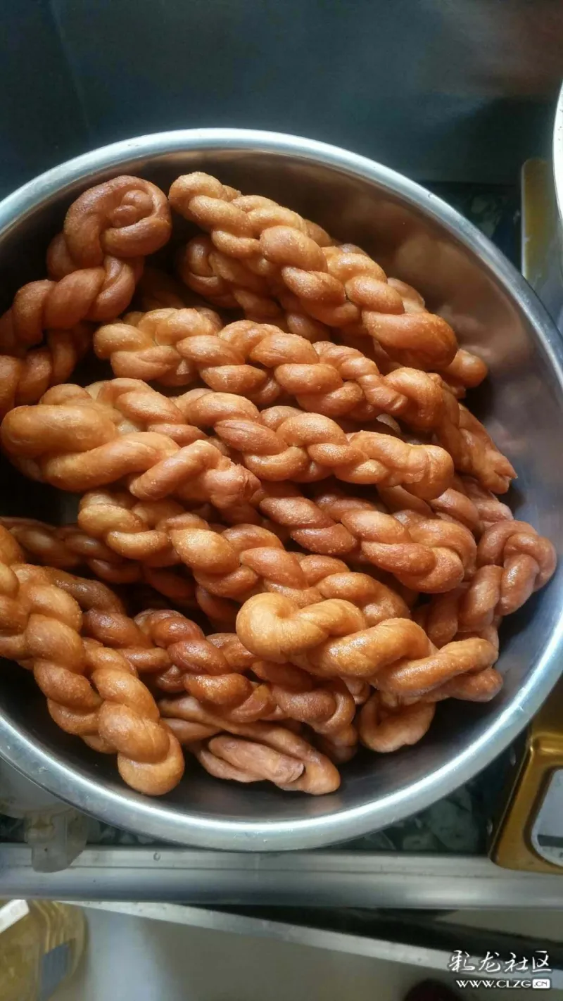 康巴赫锅炸麻花
