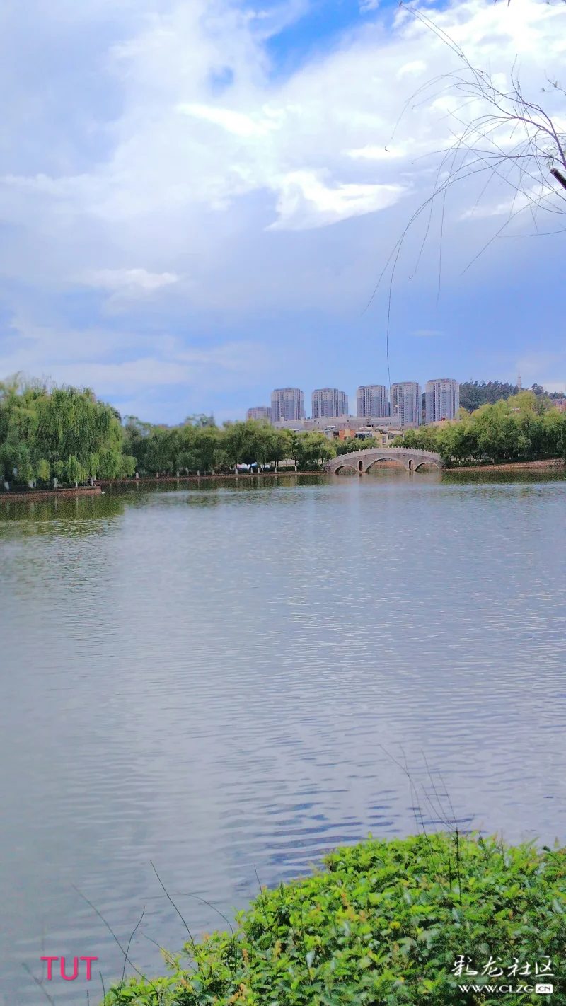 端午节里话月牙潭