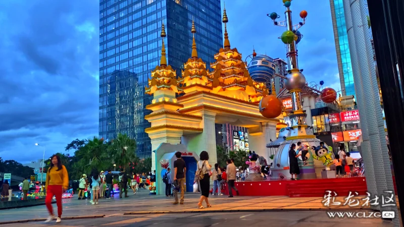 慕色下的南亚风情第一城开始热闹