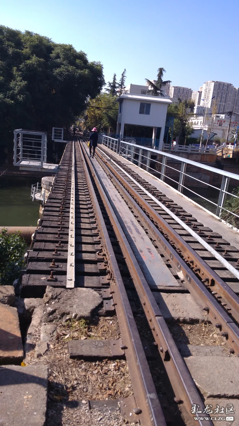 昆石铁路任我通行一