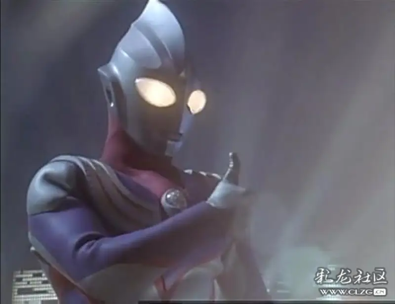 奥特曼或许不存在,但我们依然可以变成光!