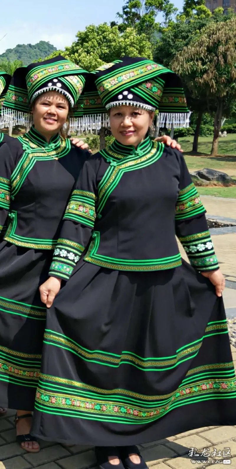 富宁少数民族时装3壮族黑色女装