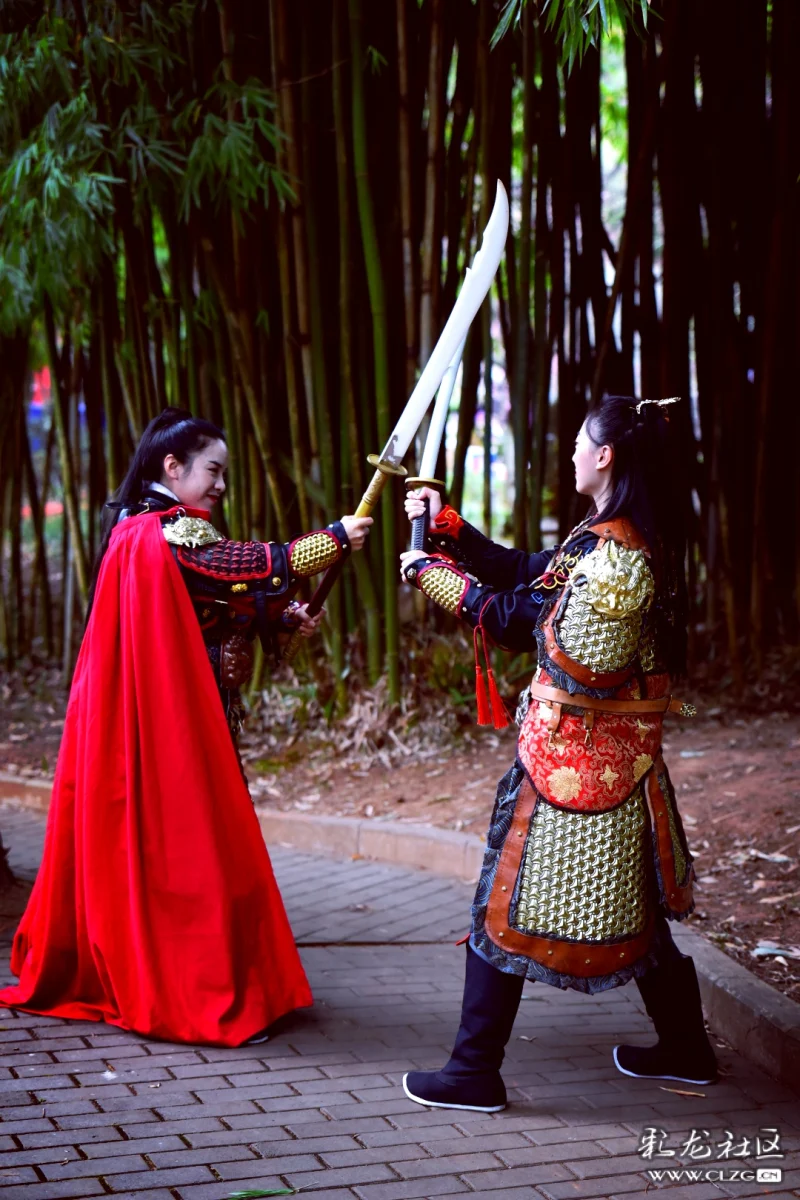 舞刀弄枪的古风摄影