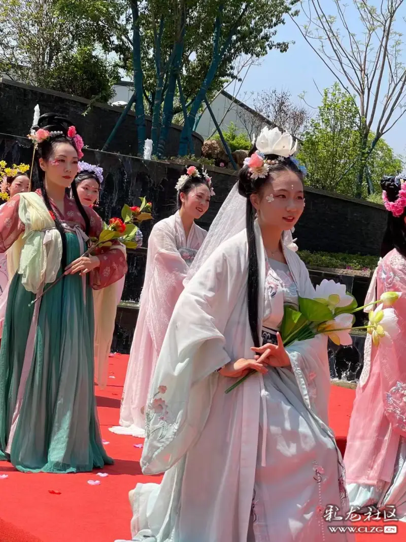 2021年汉服花朝节意义非凡