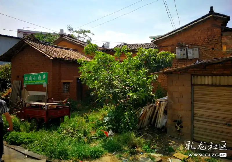 呈贡雨花村保留着历史的沧桑现在很难见到这样的村庄了