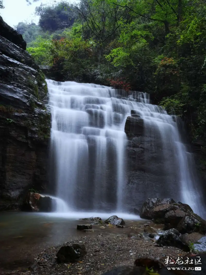 瀑布之乡大关黄连河