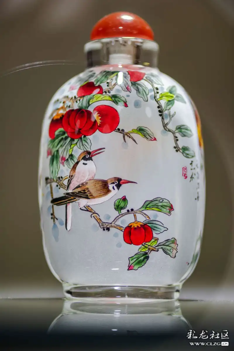 探访滇派内画大师孙鸿雁