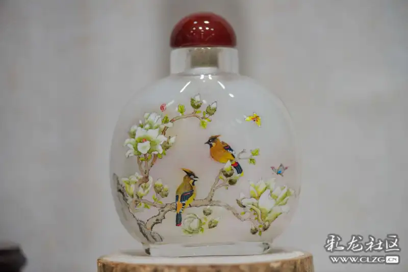 探访滇派内画大师孙鸿雁