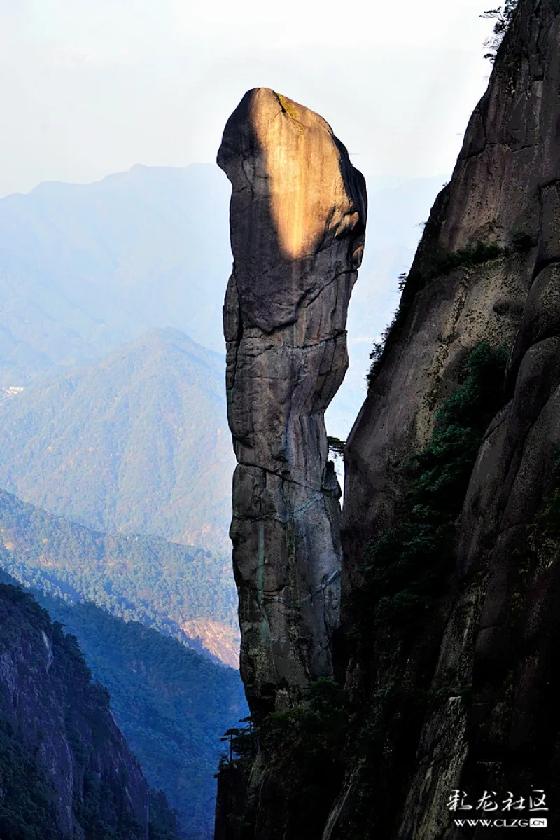 三清山奇峰异石姿态各异景象无限