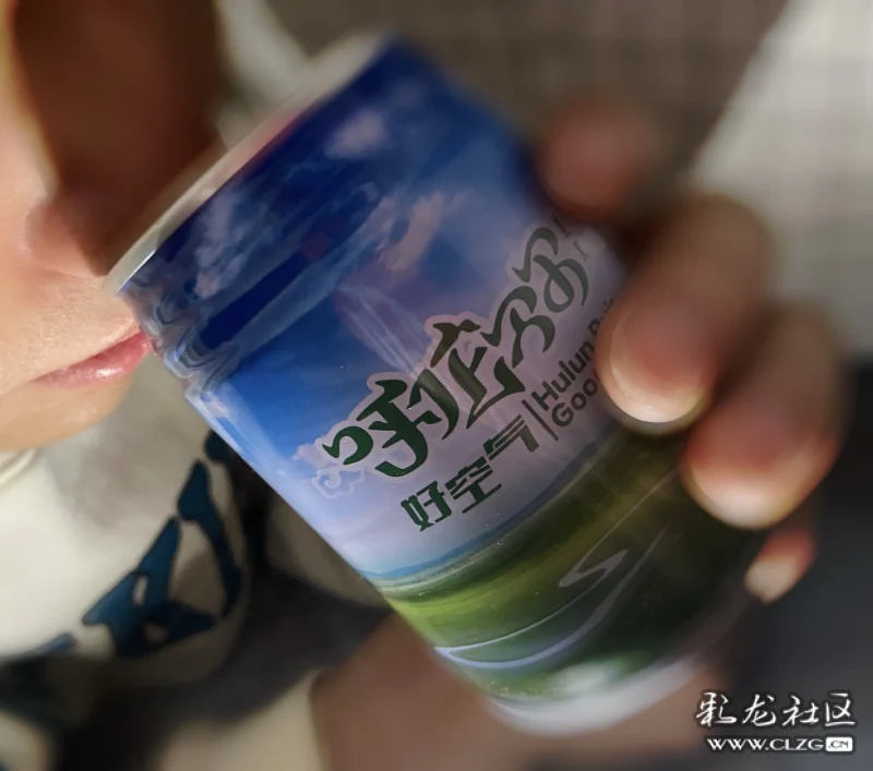 疯狂摇晃易拉罐,试图让空气对流,然而收效甚微,或许应该尝试排水法.