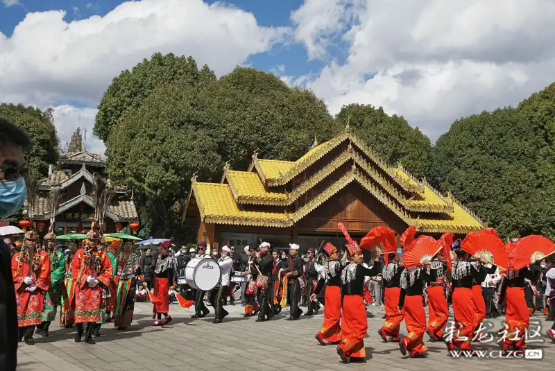 云南民族村景颇族载歌载舞欢度春节