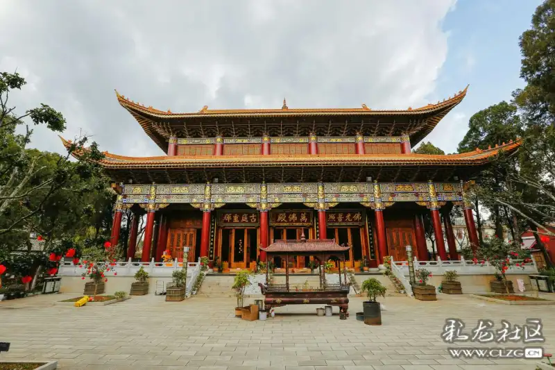 安宁八街最有名的寺庙三和寺经历600多年的风雨沧桑至今整体建筑保持