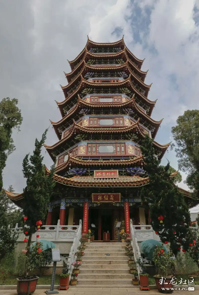 安宁八街最有名的寺庙三和寺经历600多年的风雨沧桑至今整体建筑保持